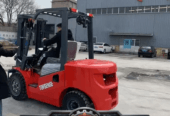 فوركلفت للإيجار في الدمام Forklift Rental in Dammam تاج