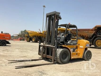 تأجير فوركلفت ورافعات شوكية في الدمام | تاج المملكة | 0564548663