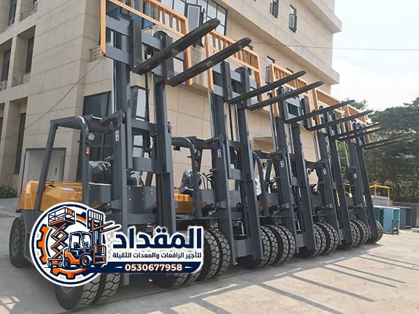 معدات رفع شوكية # فوركلفت للإيجار اليومي والشهري في الدمام # في الرياض || 0530677958 📞 ||