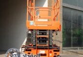 سيزر لفت للإيجار في جدة | رافعة مقصية 8-10-12-14-16 متر | SCISSOR LIFT RENTAL JEDDAH –2026