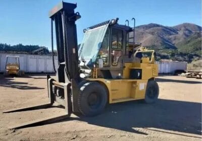 رافعات-شوكية-للإيجار-في-الرياض-الدمام-جدة-مكة-الجبيل-القطيف-Forklift-rental-Dammam1