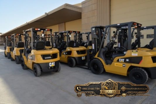 تأجير رافعات شوكية (فوركلفت) بالدمام والأحساء والهفوف | أسطول 100 رافعة معتمدة