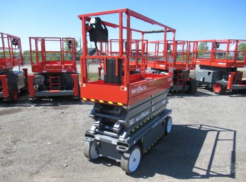 Scissor Lift Platform Rental Dammam, Jeddah, Riyadh & Al-Ahsa