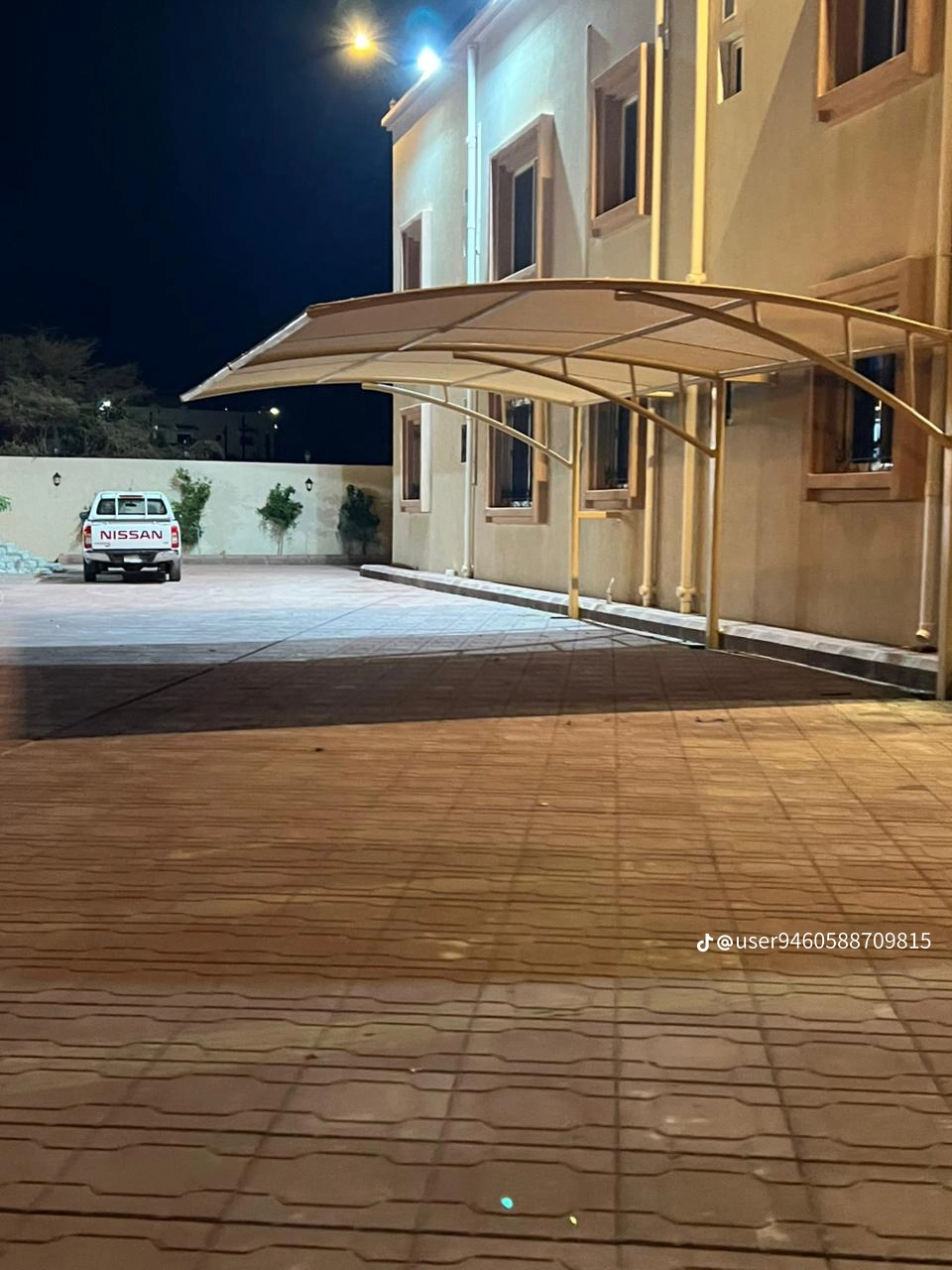 تركيب مضلات وسواتر في الباحه 0535642336