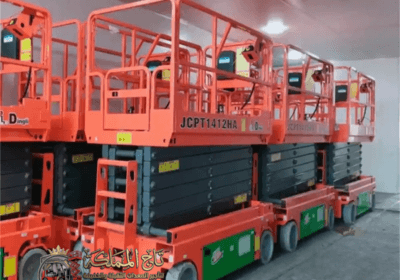 2022-Top-Selling-High-Quality-Hydraulic-Mobile-Scissor-Lift-for-Outdoor-Indoor-Aerial-Working_watermarked-1