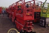 سيزرلفت رافعه مقصيه scissorlift for rent Jaddah