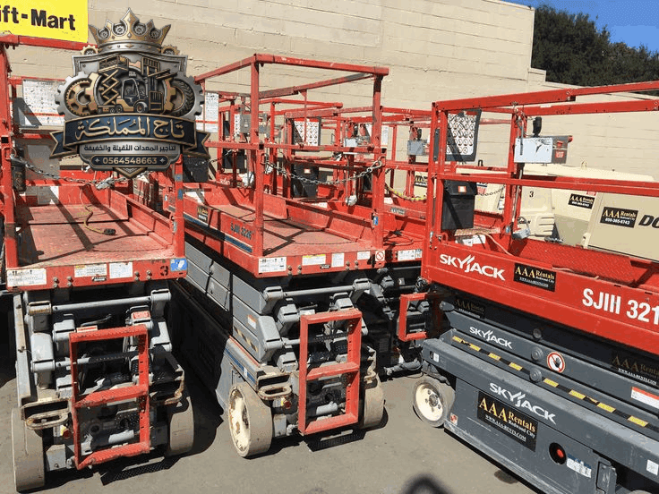 سيزر لفت للإيجار في جدة — رافعة مقصية Scissor Lift ⚡