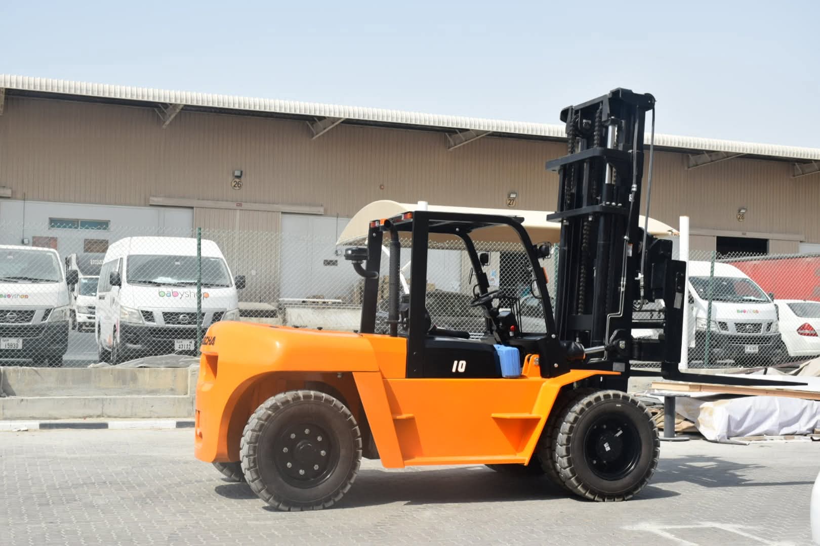 فوركلفت للإيجار في الدمام _ تأجير رافعات شوكية حمولة 3 طن – 5 طن – 10 طن – 16 طن – 25 طن // 2026 | Forklift — شوكية ديزل
