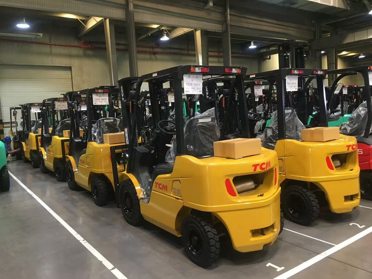 .​🏗️  ​[2026 Edition] Heavy Duty Material Handling Equipment | Forklift, Scissor Lift & Telehandler – Top Quality & Global Shipping (إصدار 2026) | فوركلفت، رافعة مقصية، وتلي هاندر]