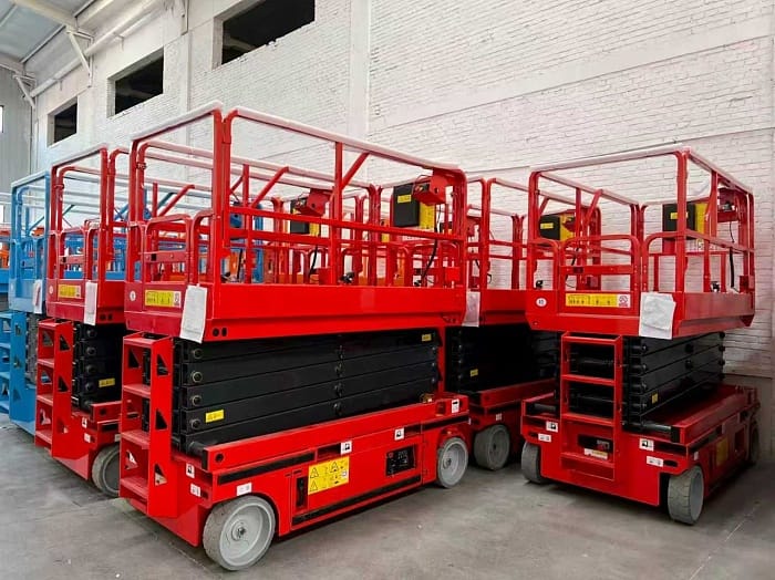سيزر لفت للإيجار بالدمام ◆ Scissor Lift Rental Dammam ◆ رافعات مقصية 8-16 متر ◆ أسعار منافسة 📞 0564548663