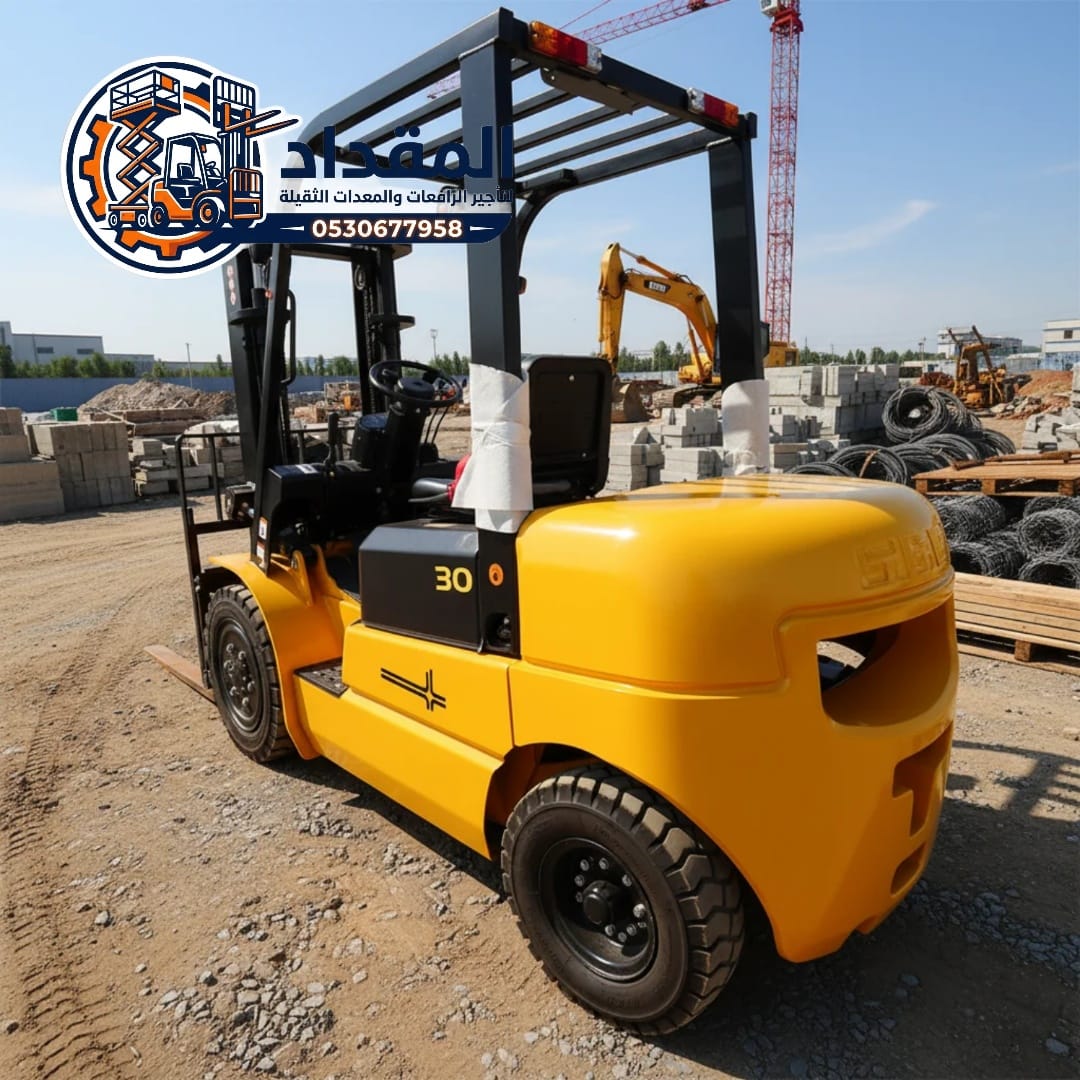 فوركلفت للإيجار في القطيف | Forklift in Qatif | رافعات شوكية 1.5–16 طن | ديزل وكهرباء | جاهزية فورية للمستودعات والمصانع والشحن | المقداد 0530677958