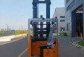 فوركلفت للإيجار جدة ⚡ 1.5–16 طن | ديزل وكهرباء | توصيل فوري | المقداد 0530677958 🚀