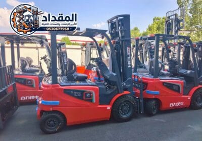 تأجير-رافعات-شوكية-فوركلفت-للإيجار-الدمام-الرياض-جدة-المقداد-لتأجير-0530677958023