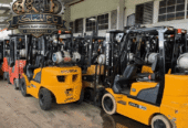 تأجير فوركلفت في الرياض — Forklift Rental : معدات شوكية حديثة | 2T 3T 5T 10T | أعمال لوجستية ومخازن 🏗️