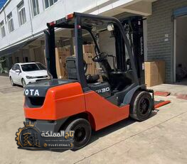 تأجير-رافعات-شوكية-فوركلفت-للايجار-الدمام-الرياض-جدة-مكة-بقيق35
