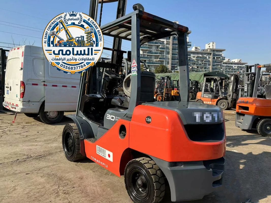 فوركلفت للايجار في جدة الرياض مكة المدينة – توصيل خلال ساعتين – شركة السامي 0556837784