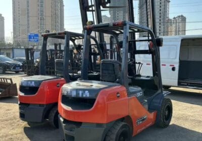 رافعات_شوكية_للايجار_الدمام_الرياض_جدة_Forklift_rental_saudia_arabia_004