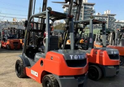 رافعات_شوكية_للايجار_الدمام_الرياض_جدة_Forklift_rental_saudia_arabia_010-1