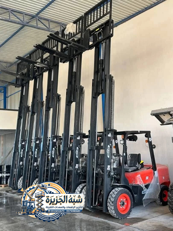 تاجير رافعات شوكية بجدة 💯 0555652670 🔻 مؤسسة شبه الجزيرة لتاجير المعدات الثقيلة 🏗