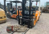 فوركلفت للإيجار في الدمام ↑ Forklift For Rental in Dammam