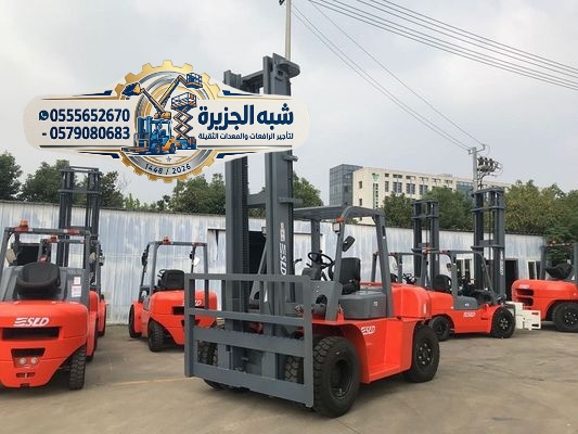 فوركلفت للايجار رافعات بالدمام # شبه الجزيرة لتاجير الرافعات والمعدات الثقيلة