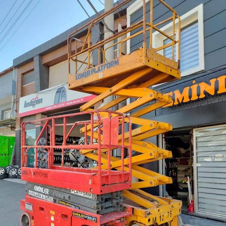 سيزرلفت للايجار في جده# مان لفت للايجار #📞📞Scissor lifts for rent in Jeddah 0558742377