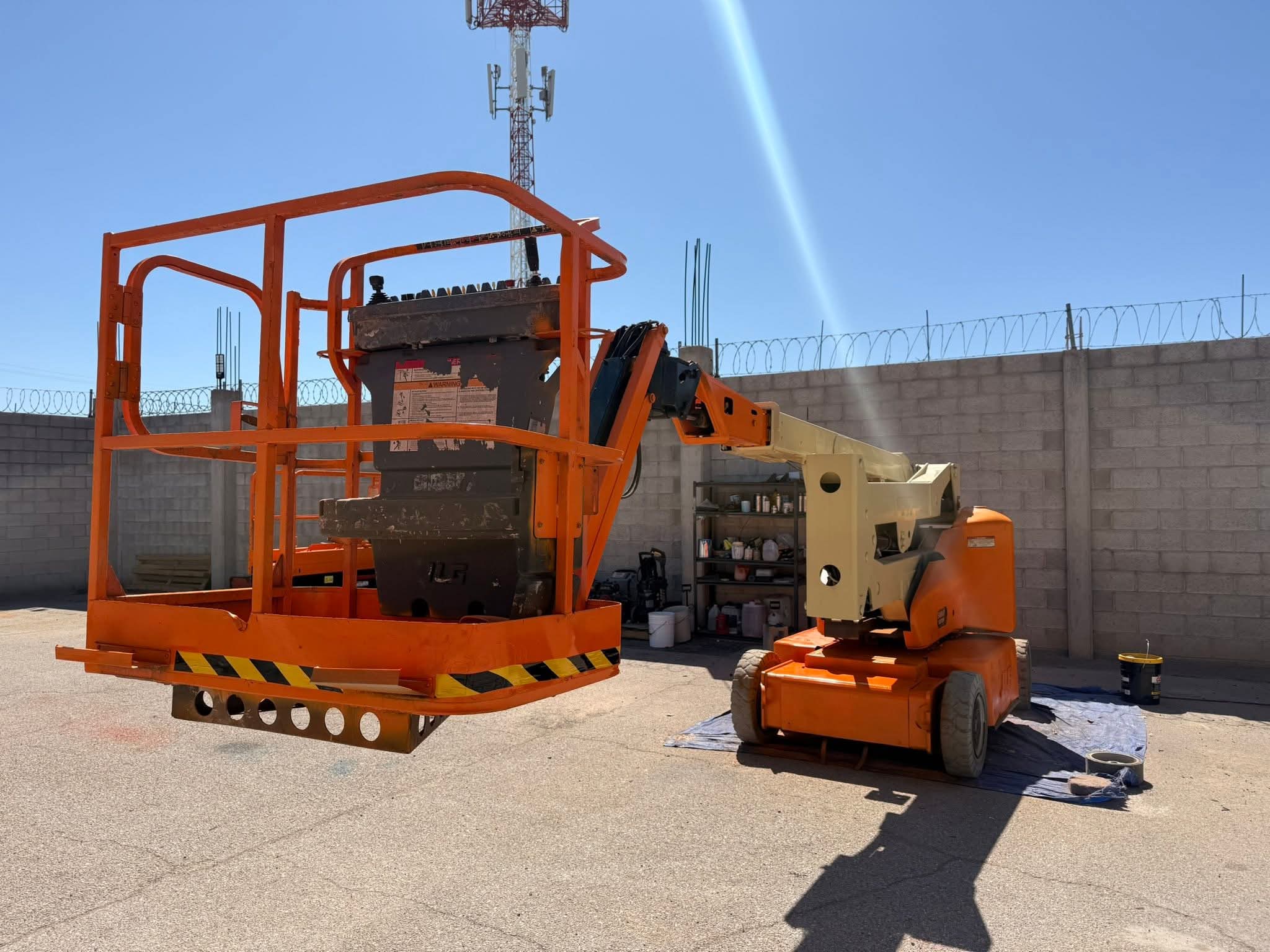 🚧 مان لفت للإيجار في الدمام — رافعات ذراعية (Boom Lift) ديزل وكهرباء — ارتفاعات 12م 16م 20م 28م 38م — تأجير معدات رفع وصيانة وتركيب 🚜