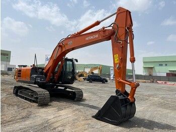 بوكلين للإيجار اليومي والشهري والسنوي للمقاولين والشركات مع جاهزية كاملة للعمل في جميع مناطق السعودية تأجير حفارات بوكلين للمشاريع السكنية والتجارية والصناعية مع معدات حديثة وأداء قوي في مواقع العمل