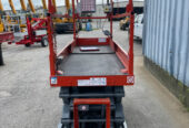 سيزر لفت حديث للايجار في جدة | تاجير سيزر لفت في جدة | Scissor lift rental in Jeddah