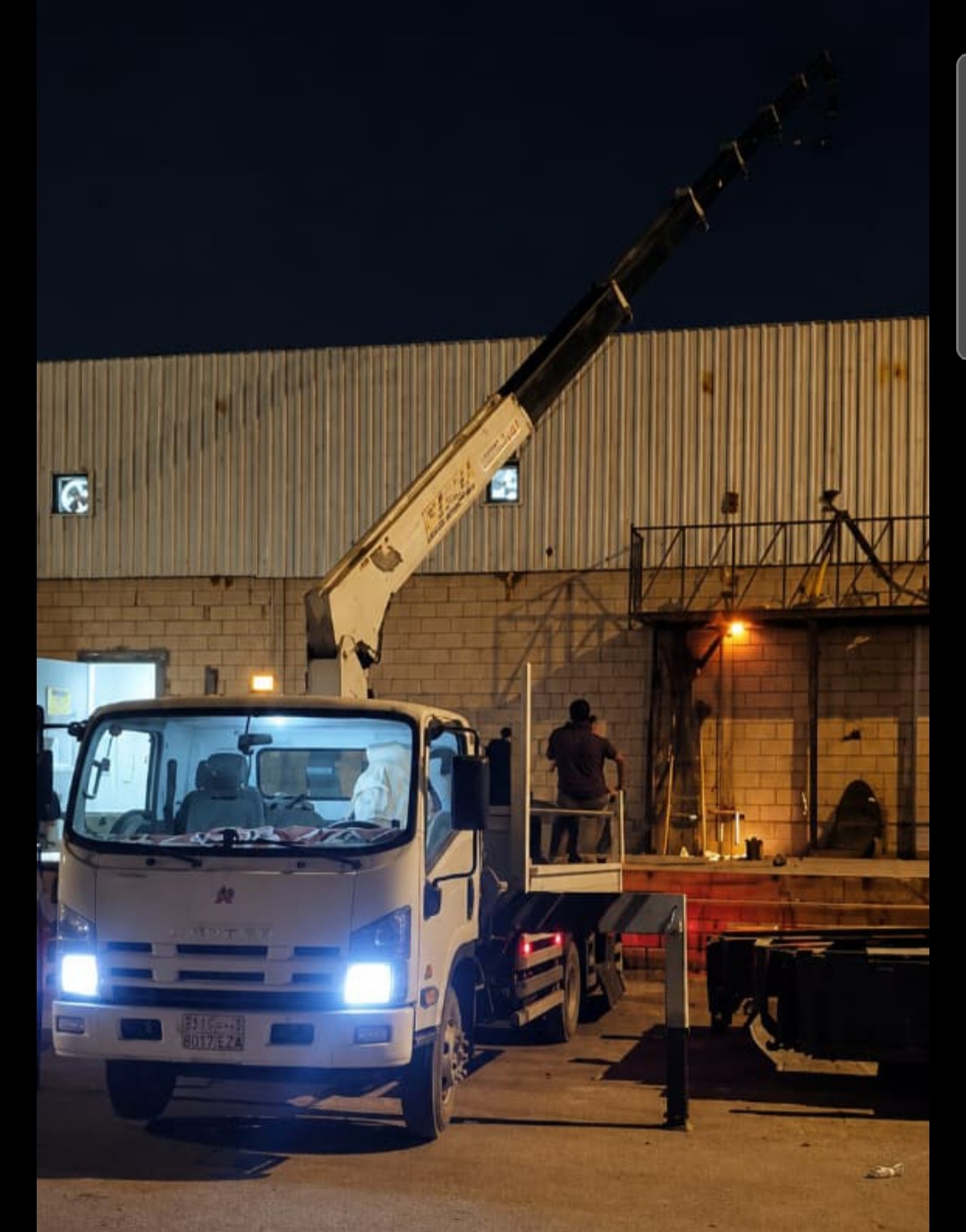 للايجار ونش سطحه كرين رافعات | دينه ونش كرين للايجار في الرياض 🏗️ رافعات النصر 🏗️ بوم تراك للايجار اليومي والشهري في الرياض